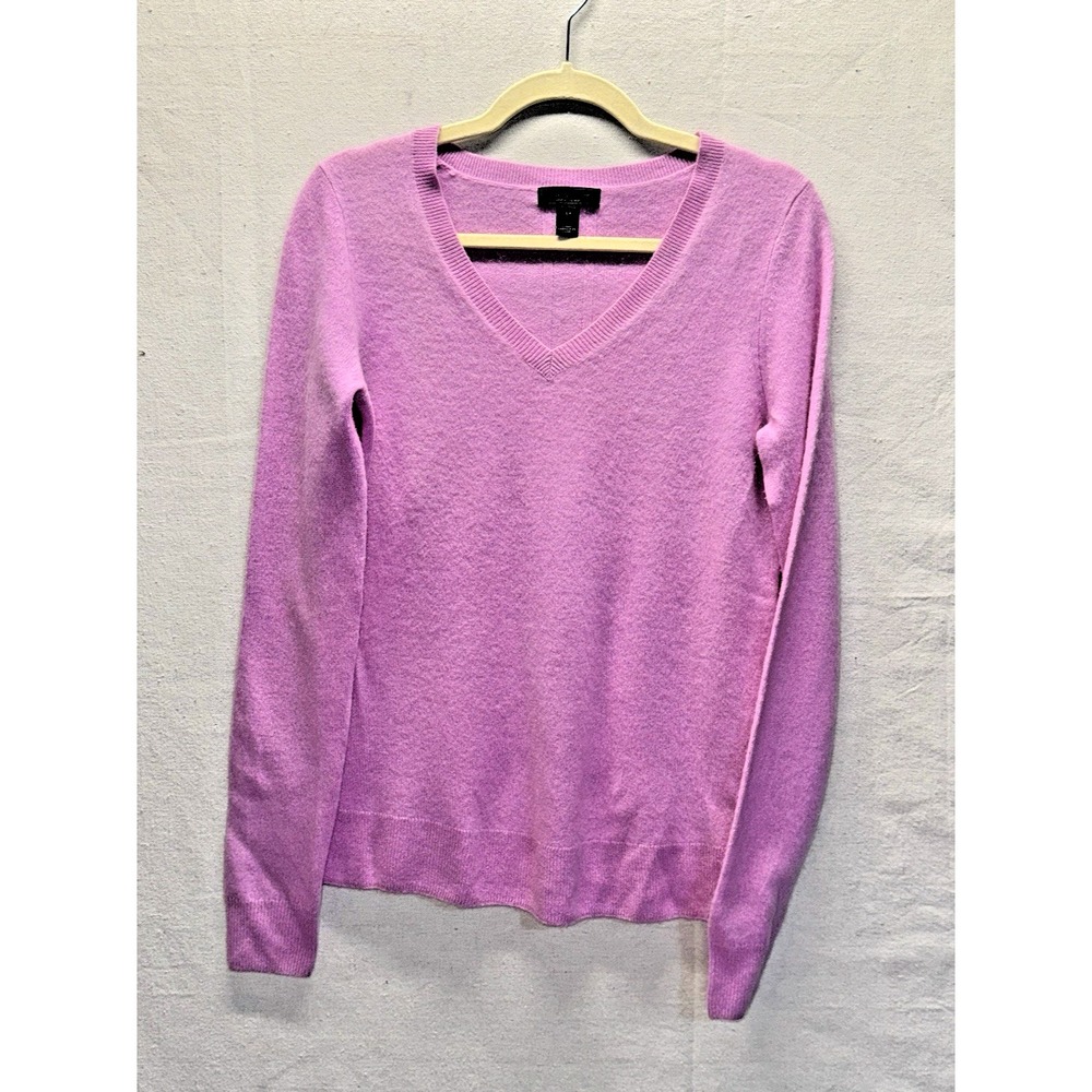Saks Fifth Avenue V-Neck Sweater Womens Small‎ Pink Cashmere Luxury Minimalist